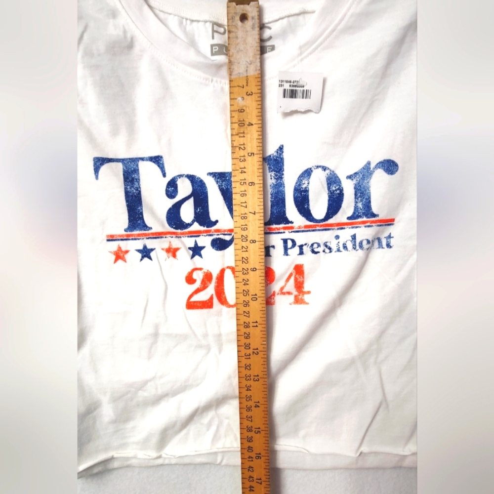 Prince Peter Collection Taylor For President 2024 Crop Top, Size: Medium (M) - Picture 4 of 5